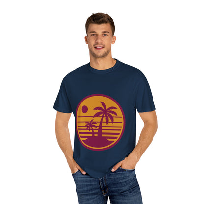 Retro Palm Tree Sunset Unisex T-Shirt